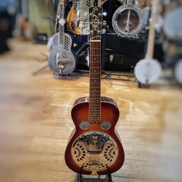 Regal RD-40CHS Squareneck Resonator Guitar, Good cond, few scratches