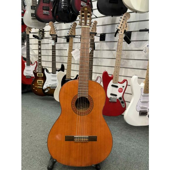 Yamaha G-60 1970's Classical Guitar - Made in Taiwan