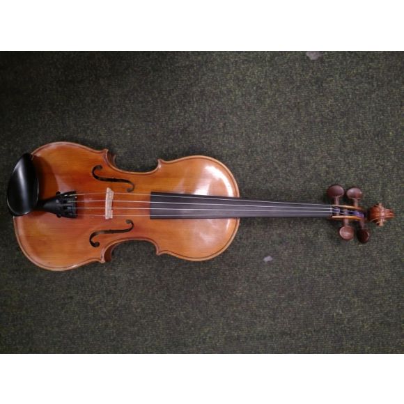 German 4/4 Violin circa 1900, red shaded varnish with well flamed sides and 2 piece back in excellent condi