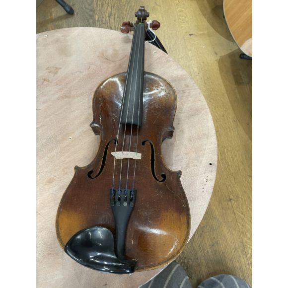 German 4/4 Klingenthal violin 1890's two piece back, shaded varnish medium flame good condition. No bow or 