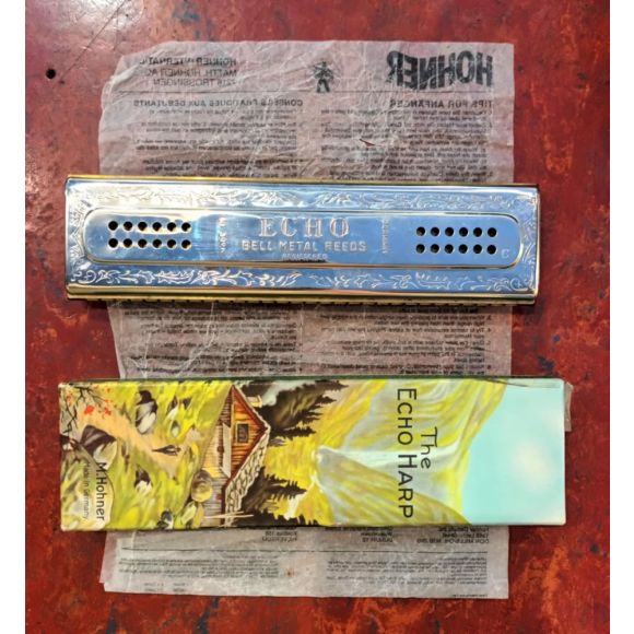 Hohner Echo Harp 2 x 48 Tremelo Harmonica, good condition, in original box