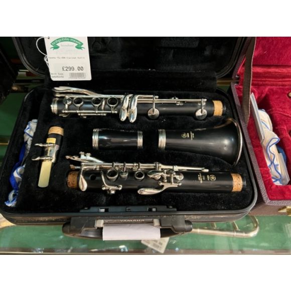 Yamaha YCL-250 Clarinet Outfit