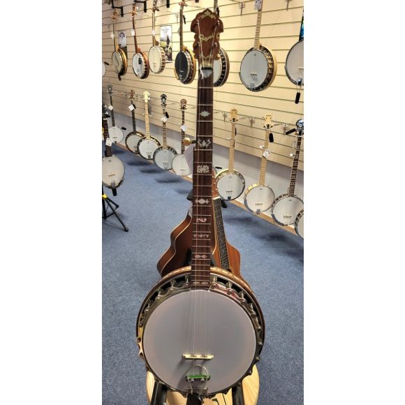Clifford Essex Regal 1930's 5 String Banjo, Brazilian Rosewood Resonator, Mahogany Neck, Complete wth case
