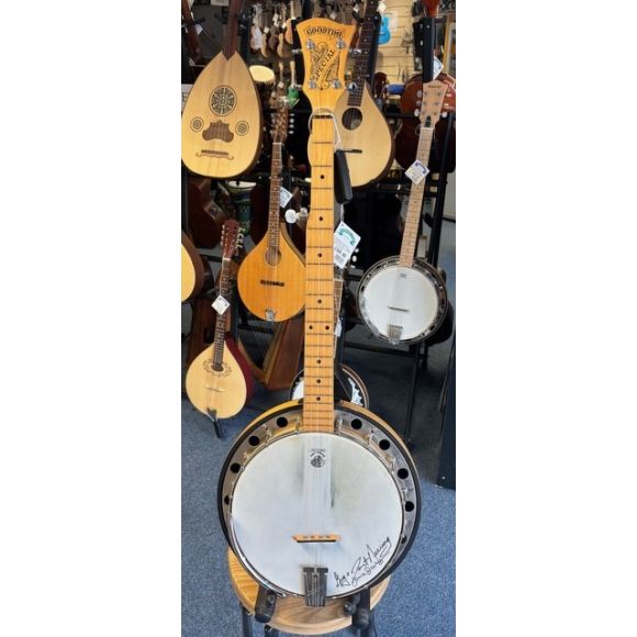 Deering Goodtime Special 5 String Resonator Banjo, signed by the Deering family, complete wirh Deering gig 