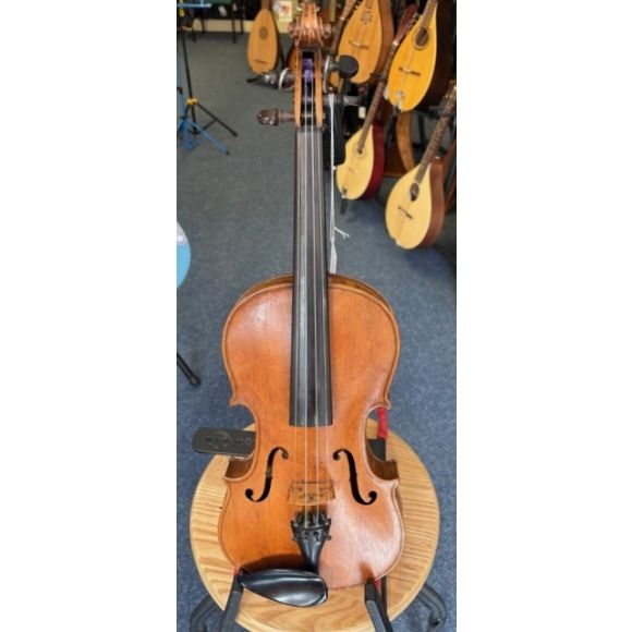 German 4/4 Violin Early 1900's, 2 piece back, shaded amber varnish complete with bow and case