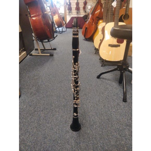 Boosey & Hawkes Imperial 926 Clarinet, in very good condition. Recently serviced. 