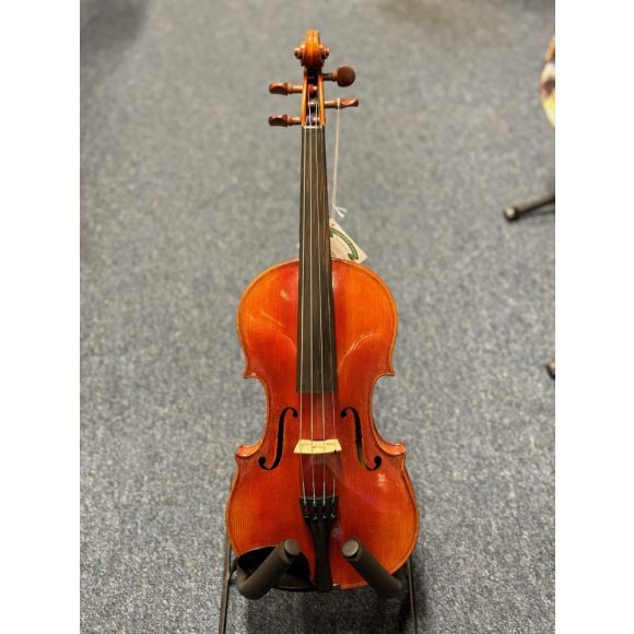 Old German 4/4 1920s Violin,  2 piece back, medium slane and shaded vanish.  With bow and case. 