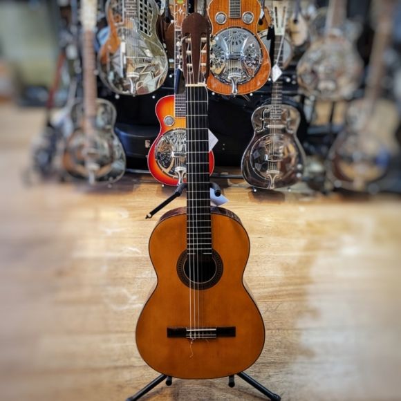 Manuel Raimundo 1978 Negra Flamenco guitar, solid spruce top & rosewood b/s. VGC