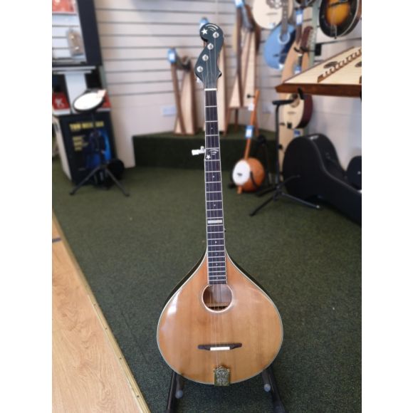 Gold Tone Banjola 5 string banjo/mandola