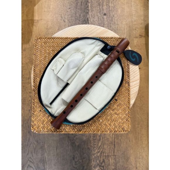 Mollenhauer 4108 Kynseker Soprano Recorder. Plum wood. Slight wear. big sound