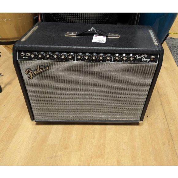 Fender Twin-Amp 2-Channel 100-Watt 2x12 Guitar Combo. Made in the USA 2001 SN:LO653848
