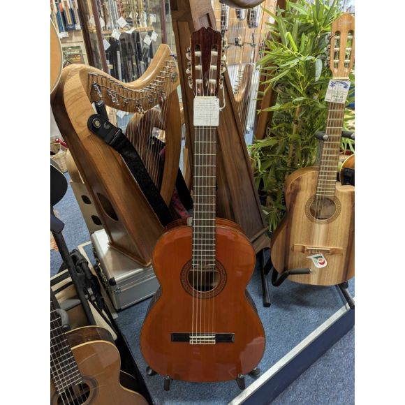 Asturias Model Number: 3348 Classical Guitar Made in Japan 1990s Excellent Cond. 