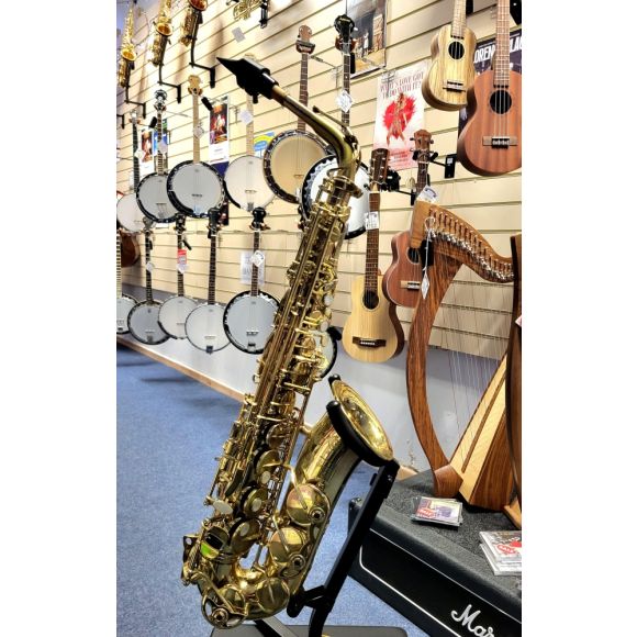 Selmer Series III Alto Saxophone, made in France 2004, complet with case