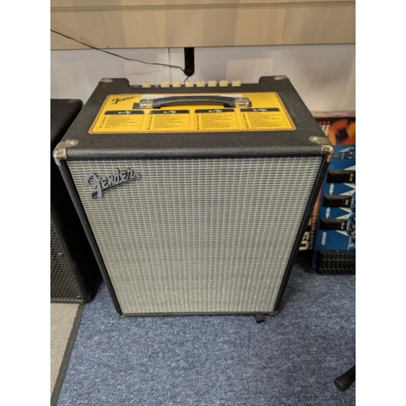 Fedner Rumble 200 V3 Bass Combo. As New.