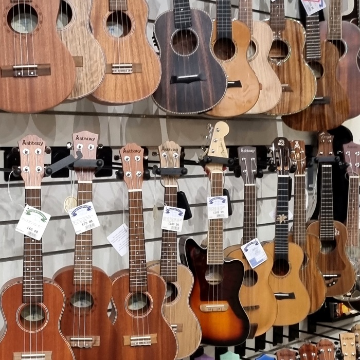 Guitarrita / Guitaleles