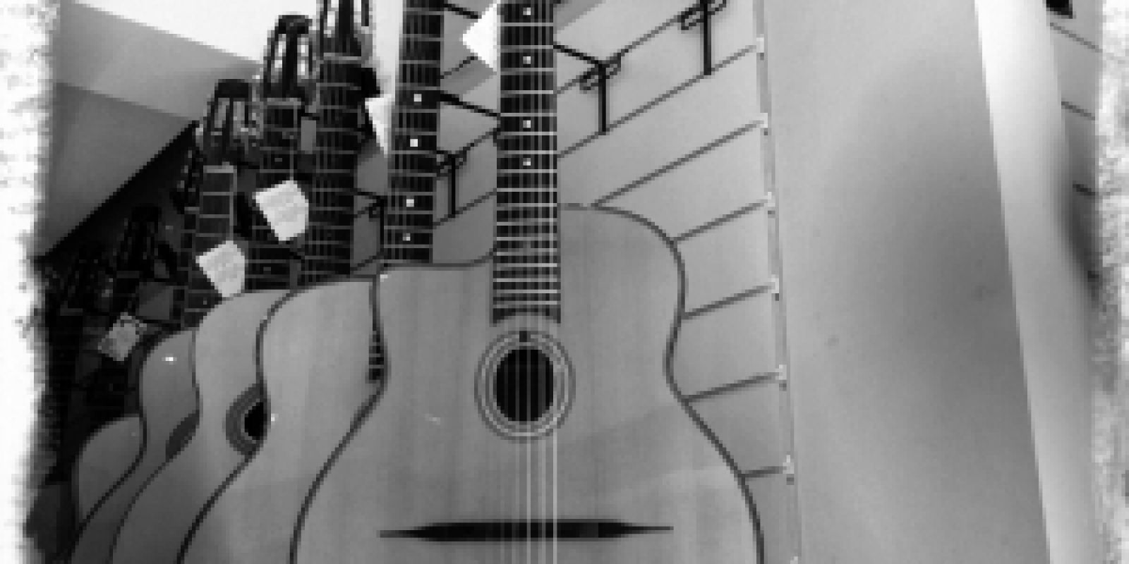 New Petite Bouche Guitare